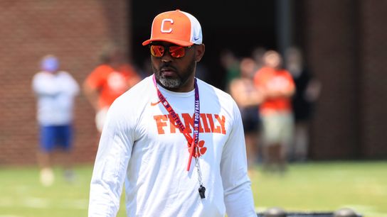 Mike Reed Raves About Depth Clemson Has At Corner (Football)